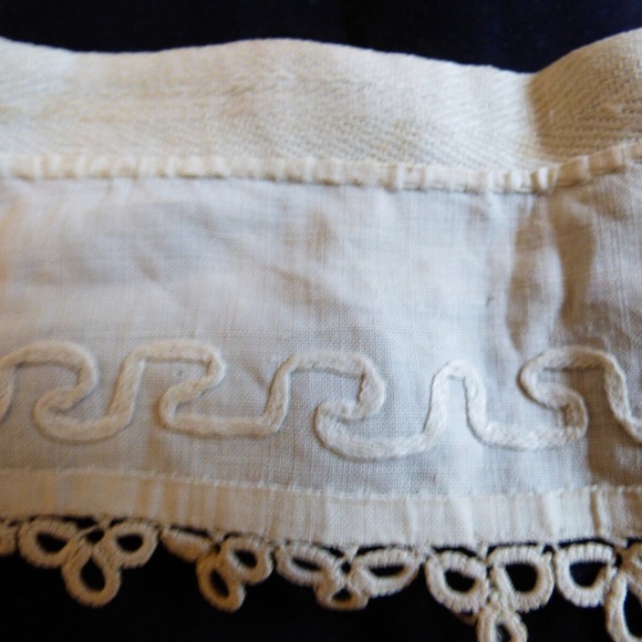 VTG antique Victorian hand made tatted trims Lace Edgings Patches 4 pc lot - Picture 4 of 8